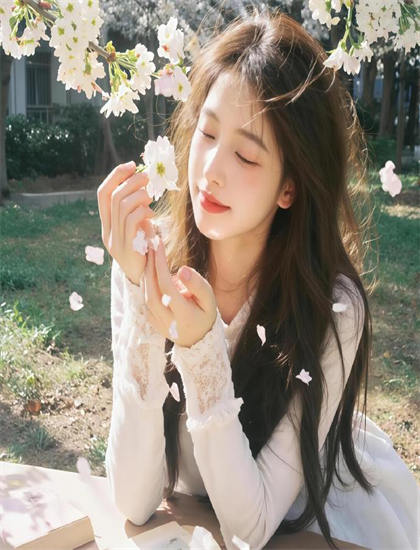 超级英雄技术揭秘：《丝袜》的创作历程与幕后故事 ——深入探索超级英雄的艺术世界