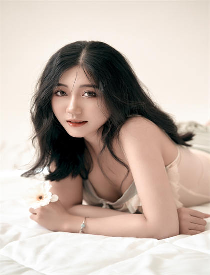 文化思考《命运60秒》：探索导演的艺术风格与视觉语言 理解作品的时代背景与文化语境